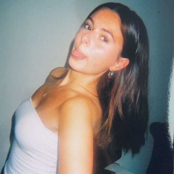 Meet your Posher, Emma - Picture 1 of 1